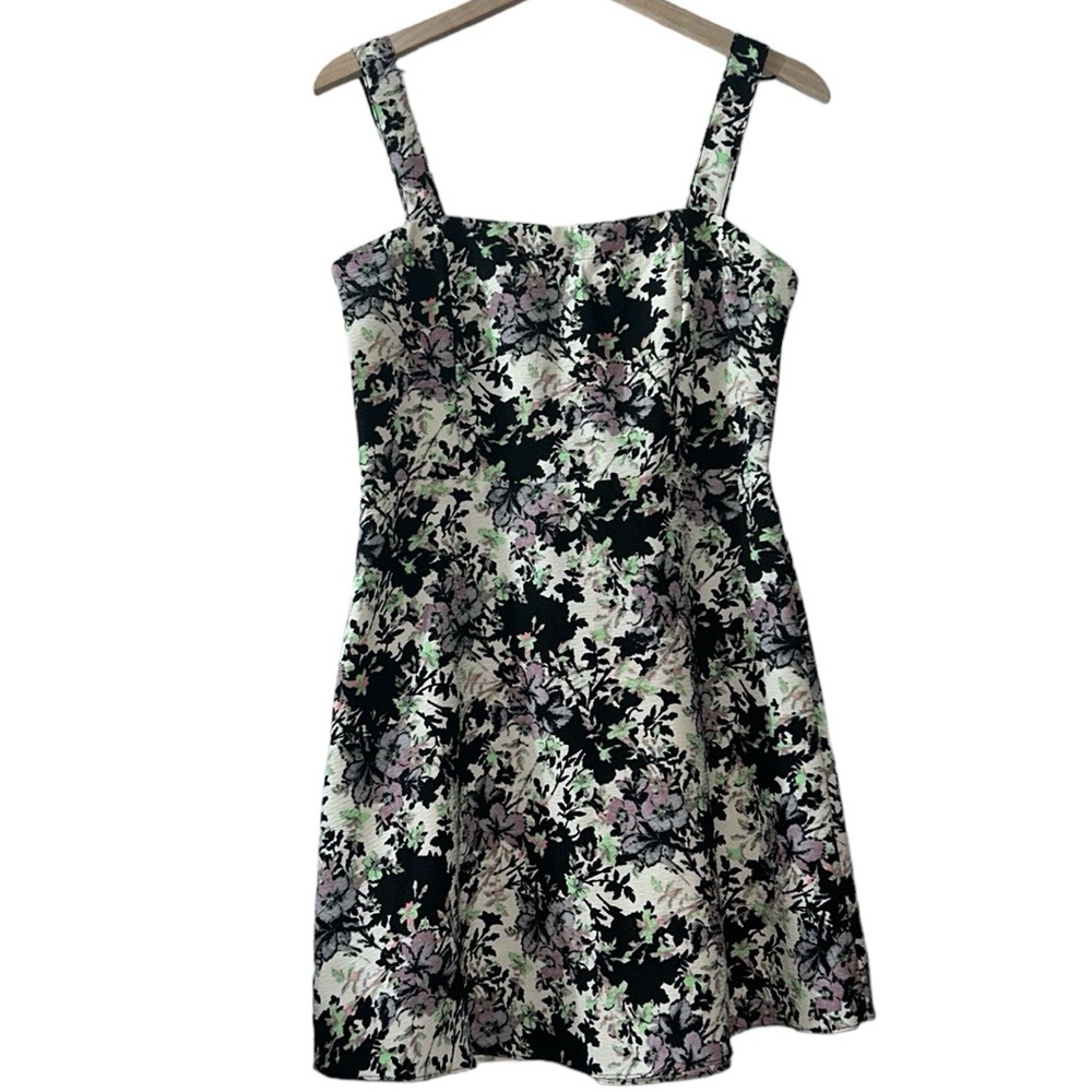 🦋Gilli Floral Strap Dress, Size Large
